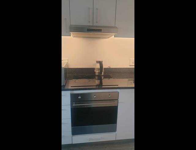 2 BEDROOM PROPERTY TO RENT IN ZONNEBLOEM
